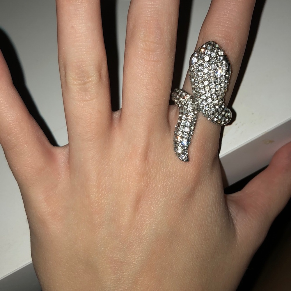 Sparkly Snake ring
